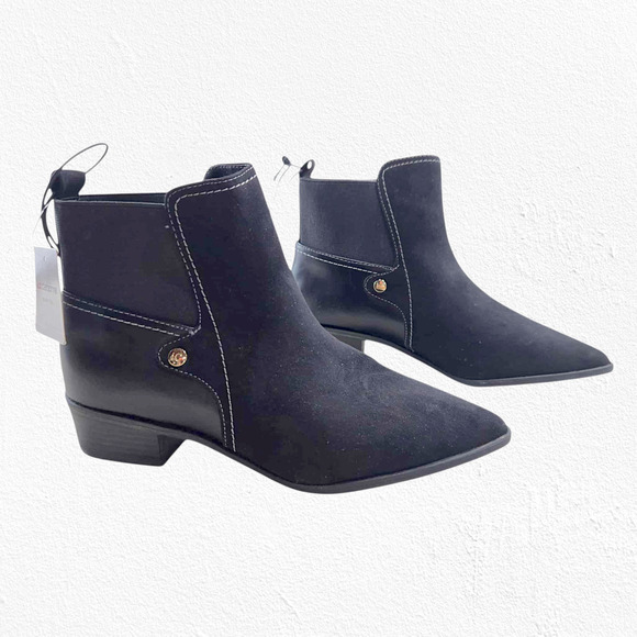 Liz Claiborne LC Barrington Black Suede Pointed Toe Ankle Booties Size 7.5 NIB - Picture 1 of 14